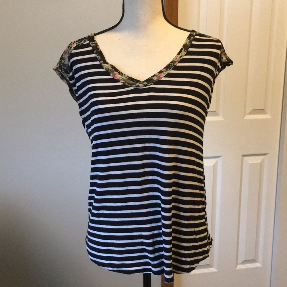 Loveappela Shirt